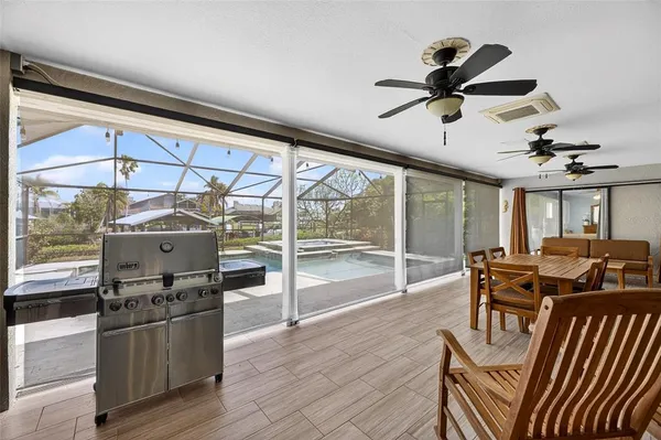 $975,000 | 6603 Black Fin Way, Apollo Beach, FL 33572