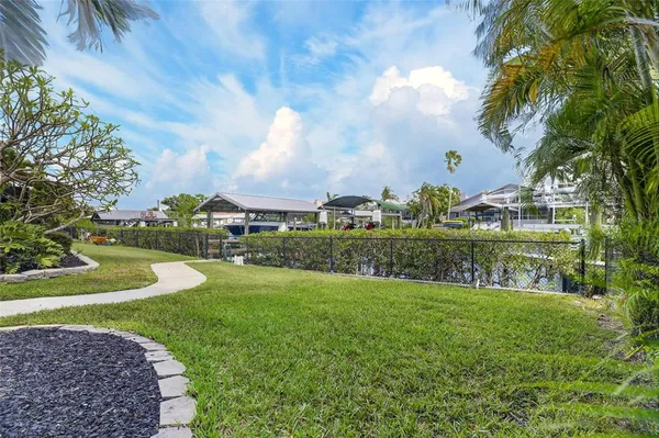 $975,000 | 6603 Black Fin Way, Apollo Beach, FL 33572