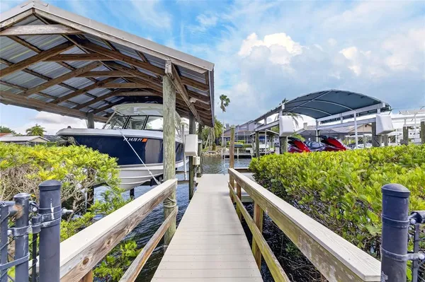 $975,000 | 6603 Black Fin Way, Apollo Beach, FL 33572