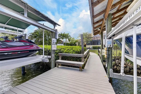 $975,000 | 6603 Black Fin Way, Apollo Beach, FL 33572