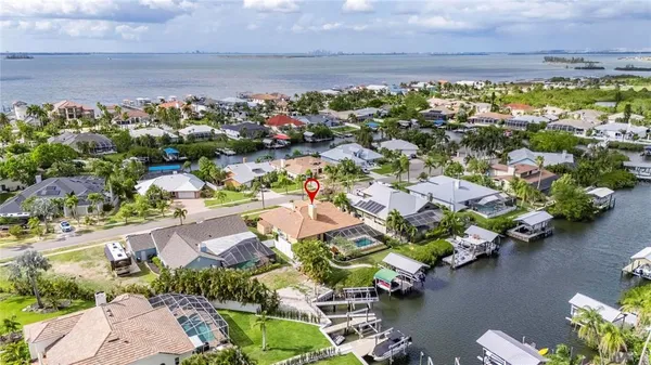 $975,000 | 6603 Black Fin Way, Apollo Beach, FL 33572