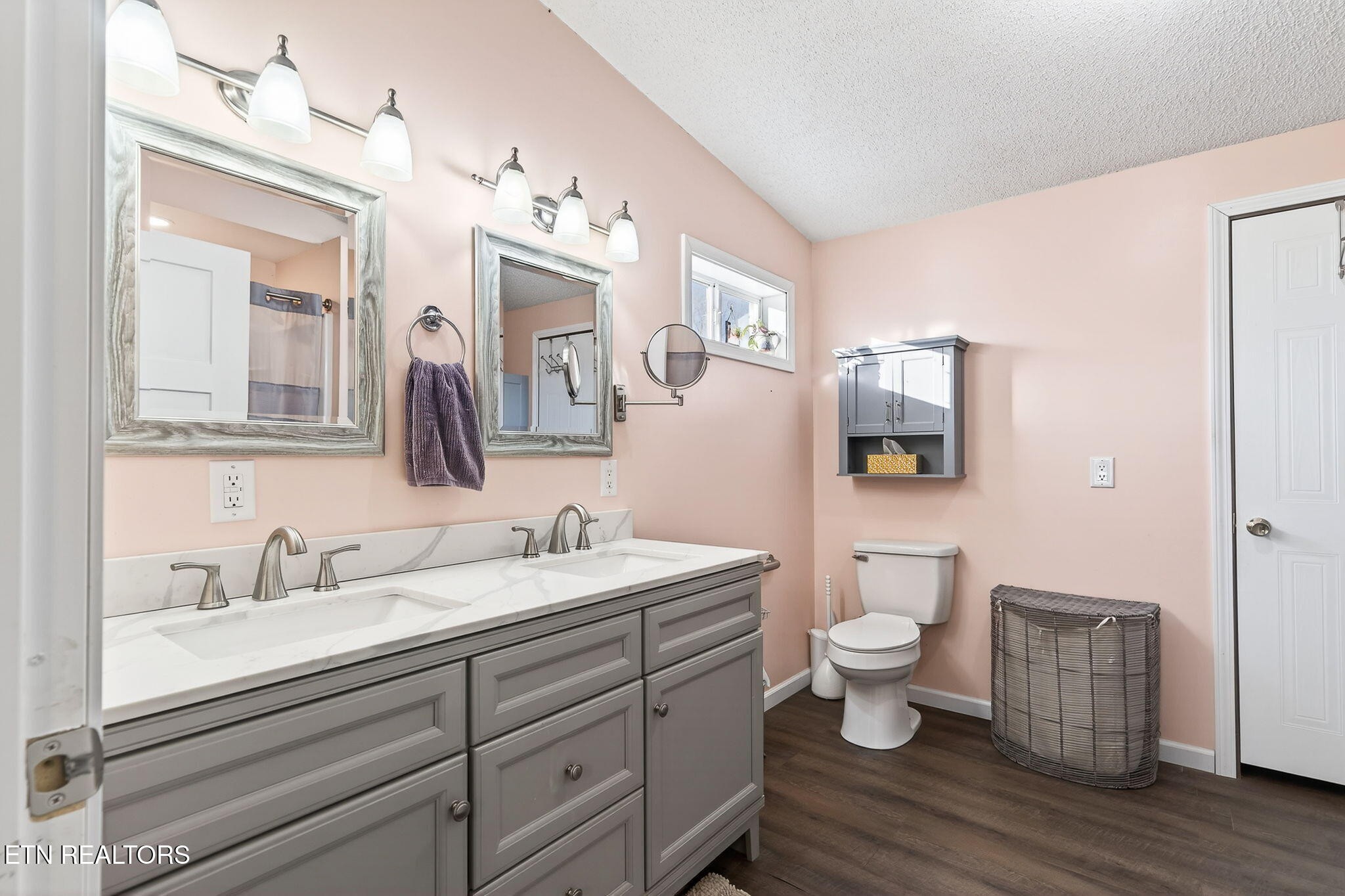 3773 Glade Creek Road Sparta, TN 38583 - Photo 18 of 59 a bathroom with a toilet sink and mirror