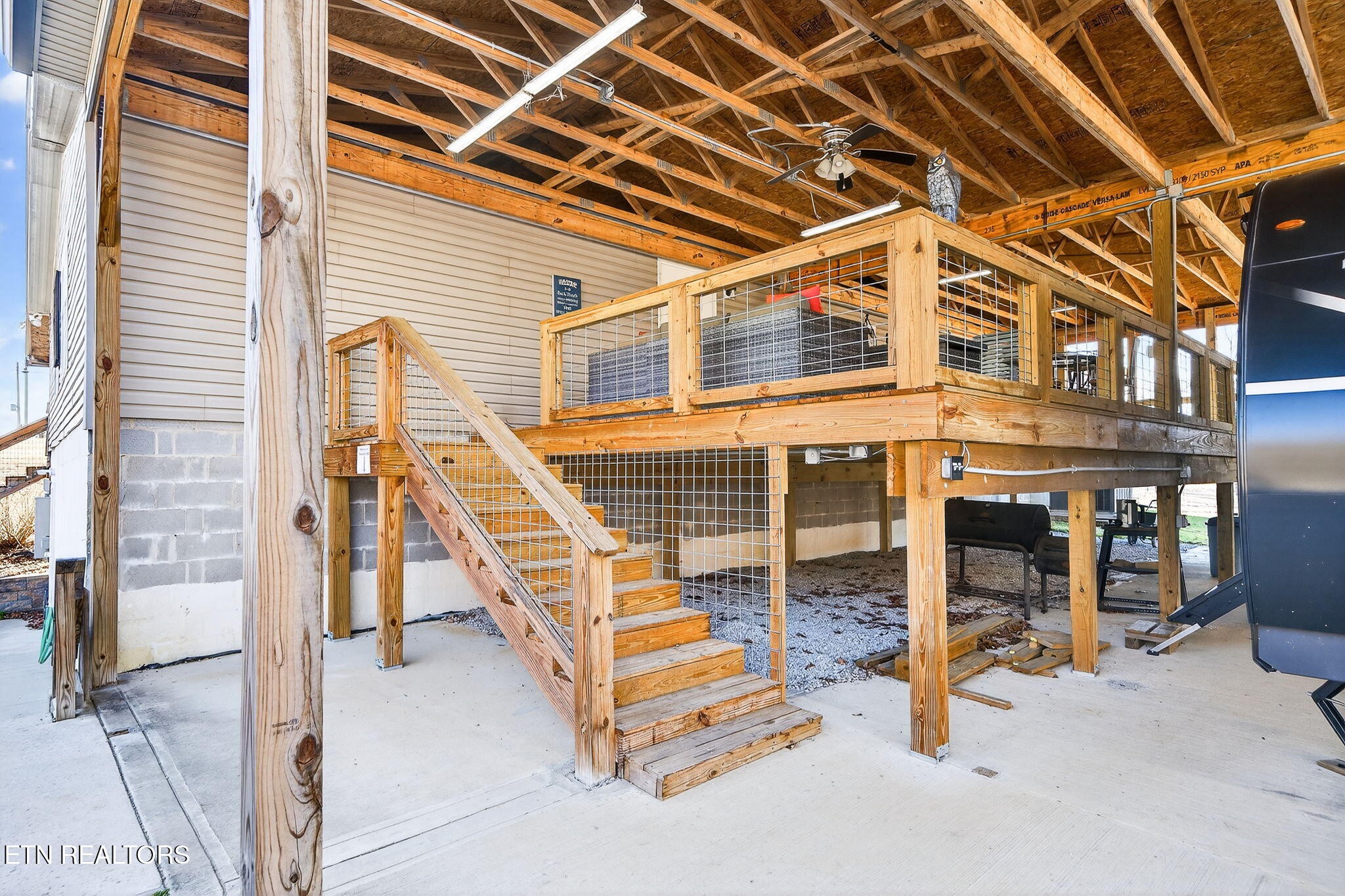 3773 Glade Creek Road Sparta, TN 38583 - Photo 45 of 59 a view of entryway