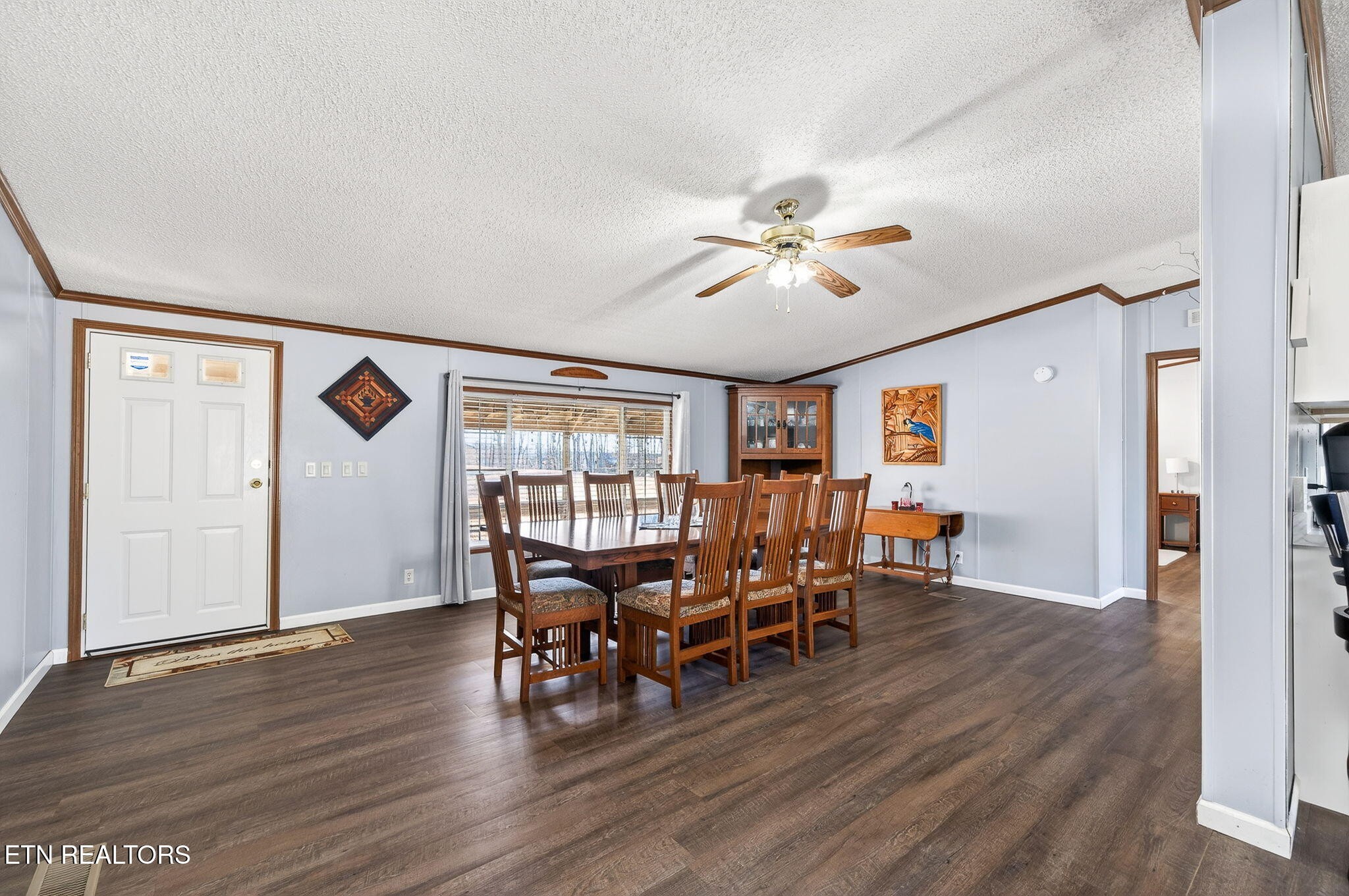 3773 Glade Creek Road Sparta, TN 38583 - Photo 9 of 59 a view of a livingroom with furniture and wooden floor