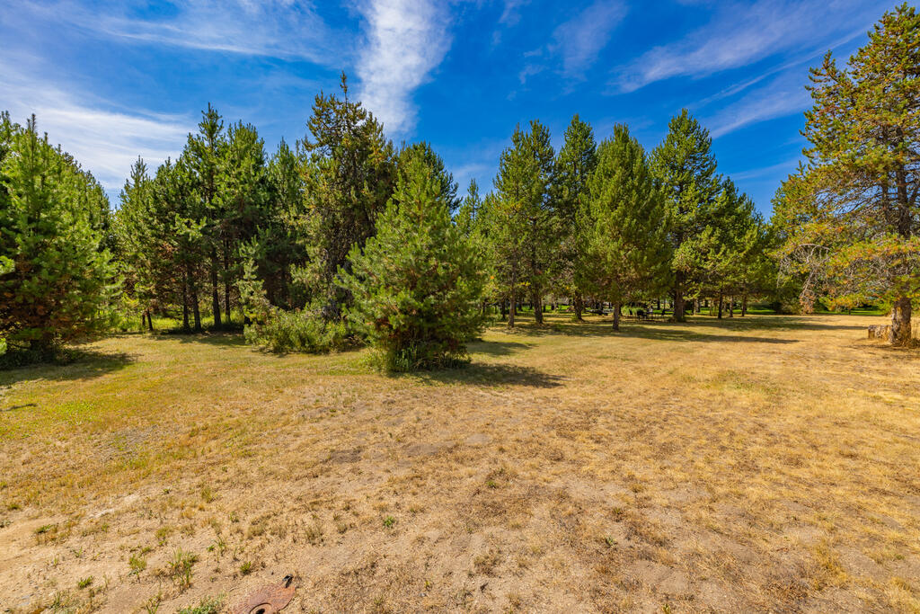 12917 Spring Valley Road, Unit 27 Donnelly, ID 83615 - Photo 8 of 25 Gallery Image 8