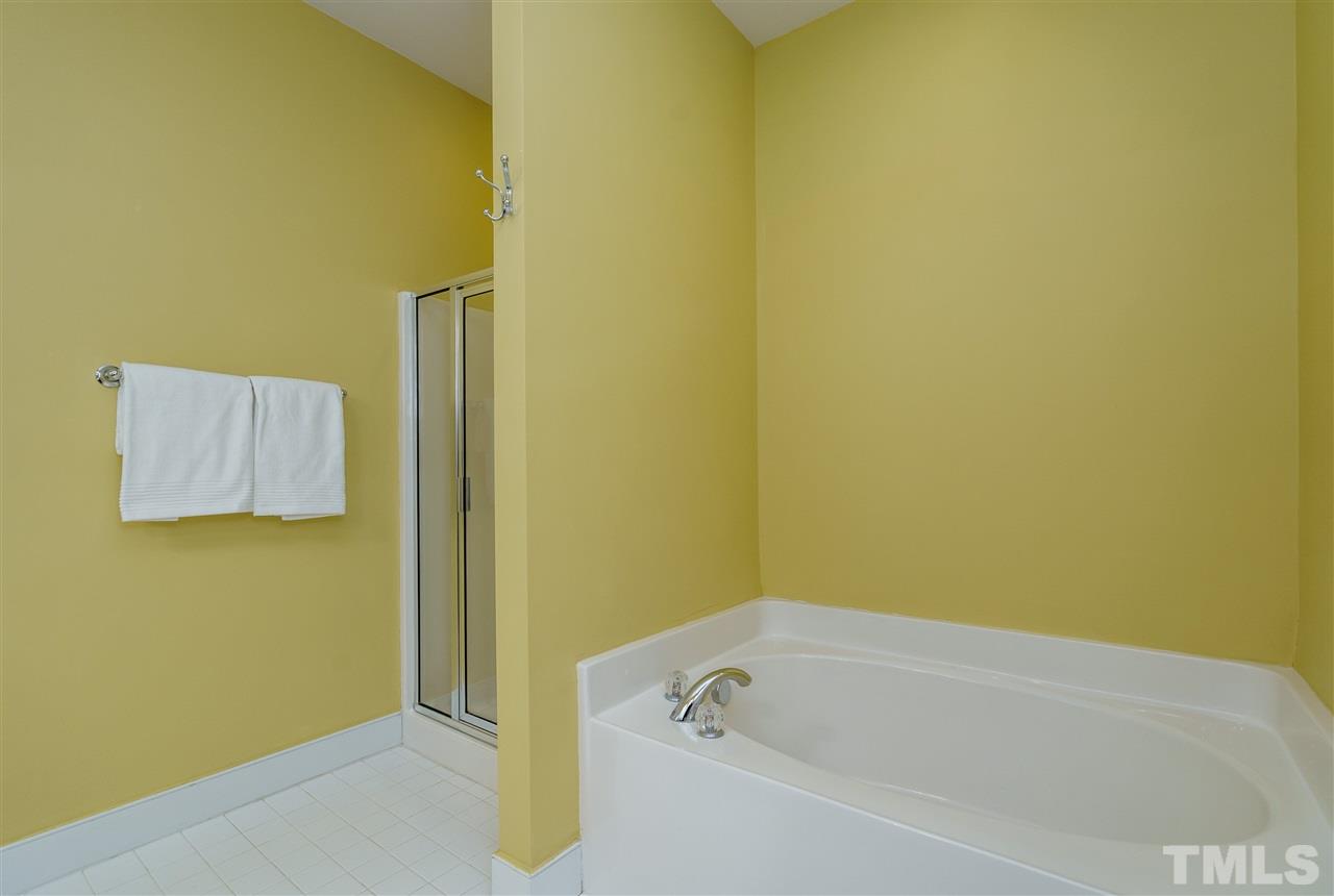 11015 Connally Lane Raleigh, NC 27614 - Photo 14 of 23 Gallery Image 14