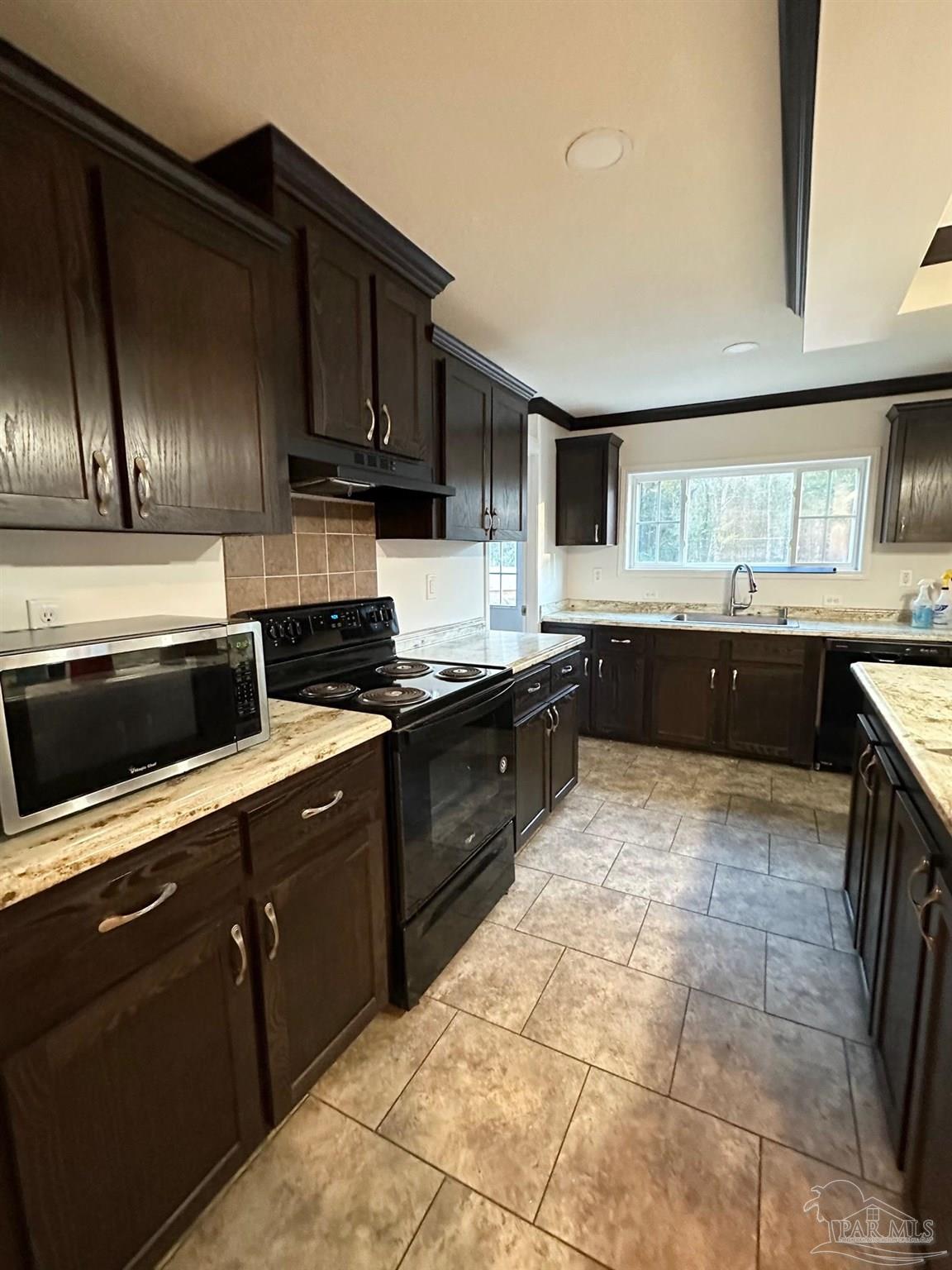 8643 Bailly Road Milton, FL 32583 - Photo 3 of 12 Gallery Image 3