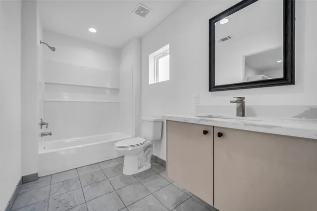 $2,850 | 15000 South Richmond Avenue, Unit 6, Houston, TX 77082