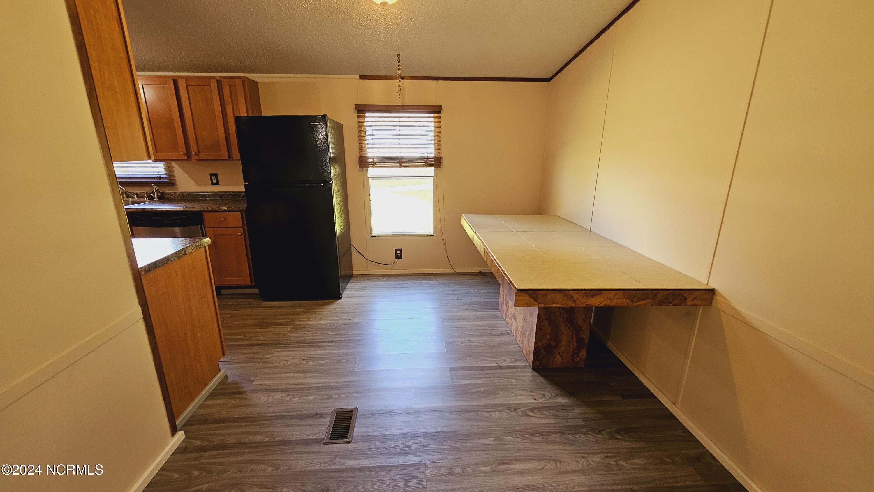 710 Briarneck Road, Unit 2 Jacksonville, NC 28540 - Photo 7 of 21 Dining Area