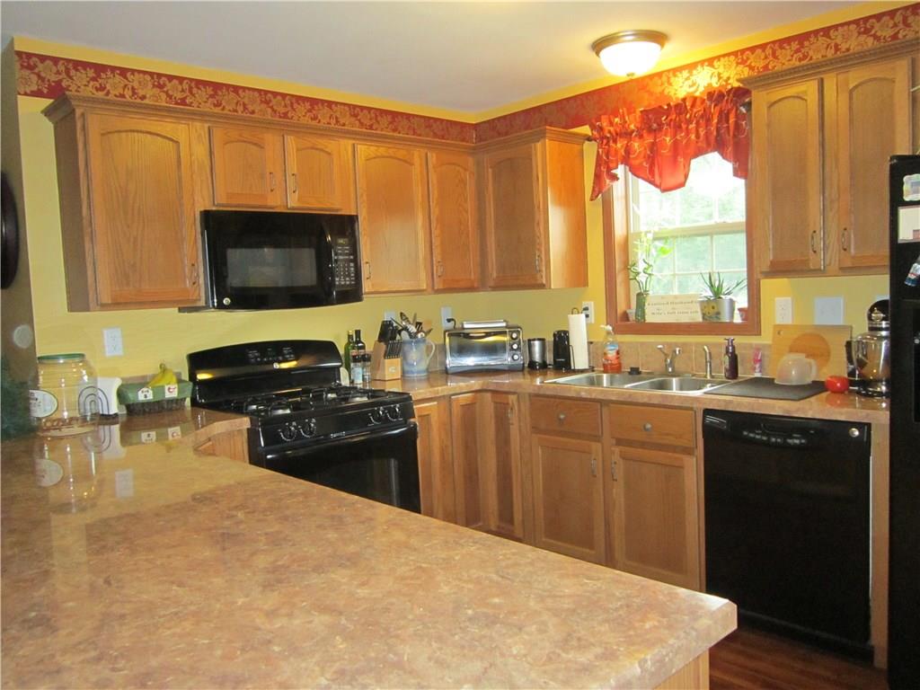 179 Alter Road Natrona Heights, PA 15065 - Photo 2 of 18