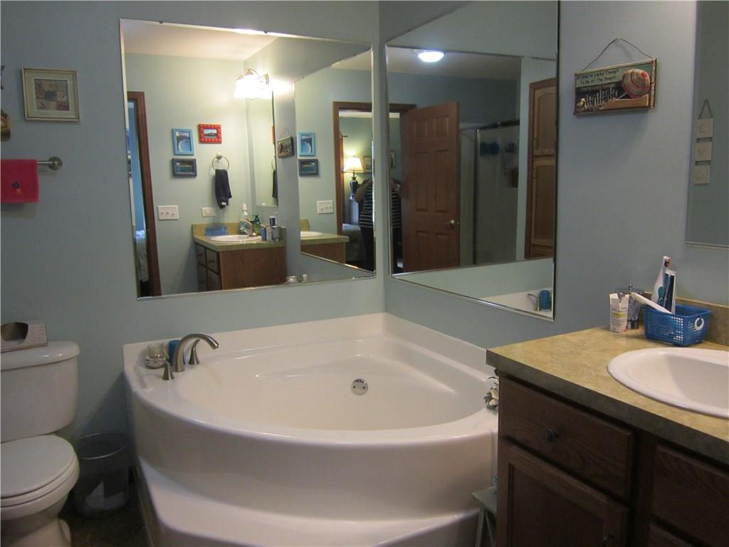 179 Alter Road Natrona Heights, PA 15065 - Photo 11 of 18