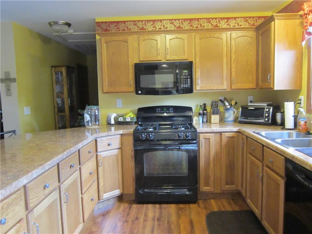 179 Alter Road Natrona Heights, PA 15065 - Photo 3 of 18