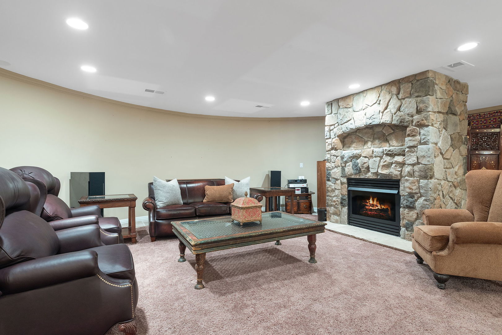 23W651 Hobson Road Naperville, IL 60540 - Photo 42 of 73 Gallery Image 42