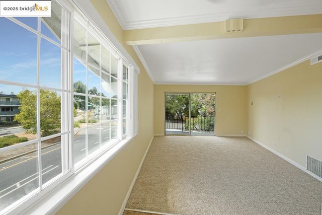 $2,500,000 | 7940 Bancroft Avenue, Oakland, CA 94605