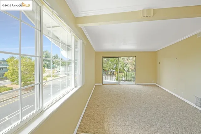 $2,500,000 | 7940 Bancroft Avenue, Oakland, CA 94605