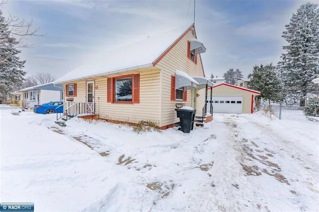 $130,000 | 12 Telegraph Drive, Virginia, MN 55792