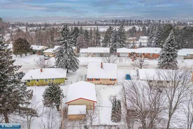 $130,000 | 12 Telegraph Drive, Virginia, MN 55792