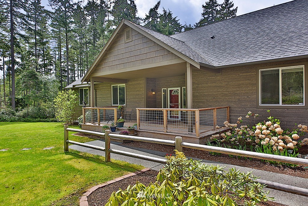 3654 East Rivendell Road Langley, WA 98260 - Photo 3 of 25 Gallery Image 3