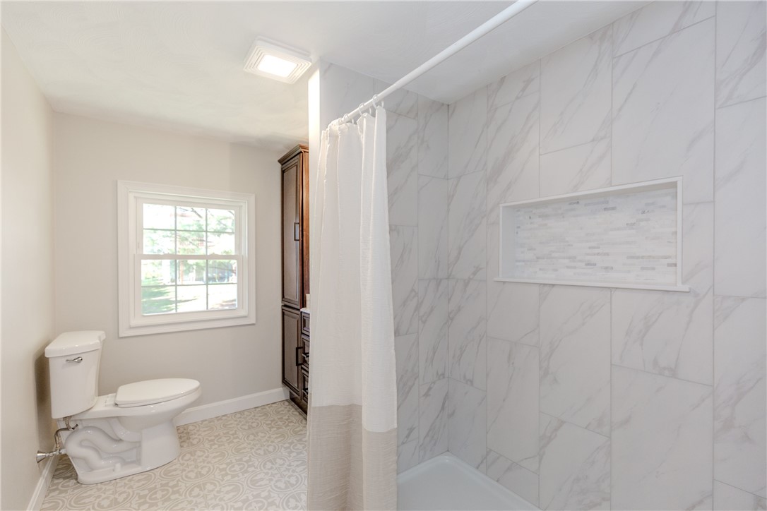 60 Tomahawk Trail Cranston, RI 02921 - Photo 28 of 34