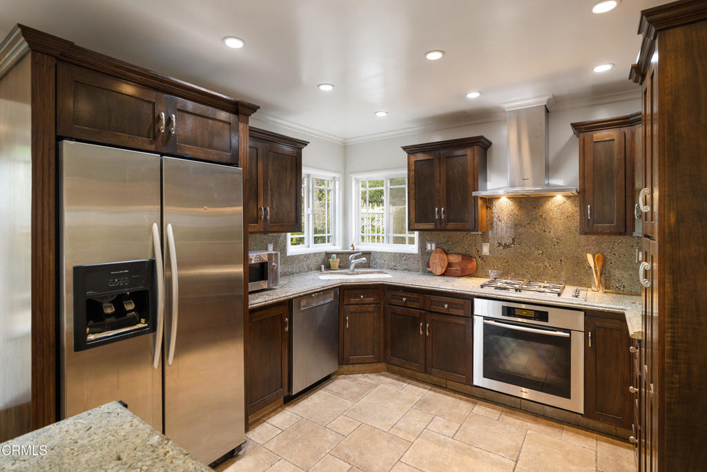 941 Chehalem Road La Canada Flintridge, CA 91011 - Photo 13 of 74 SSR_941Chehalem_016_FLEXMLS