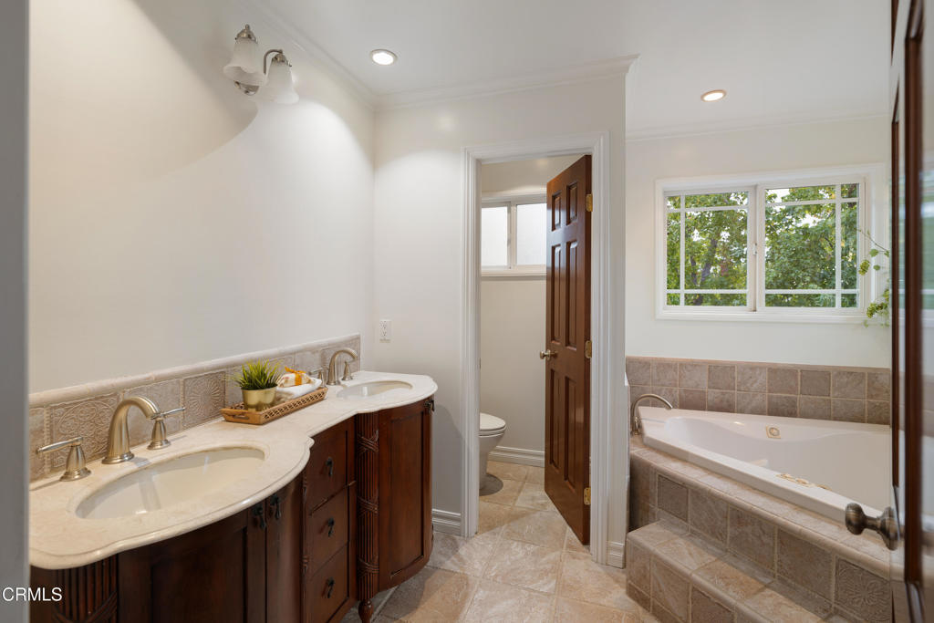 941 Chehalem Road La Canada Flintridge, CA 91011 - Photo 32 of 74 SSR_941Chehalem_035_FLEXMLS