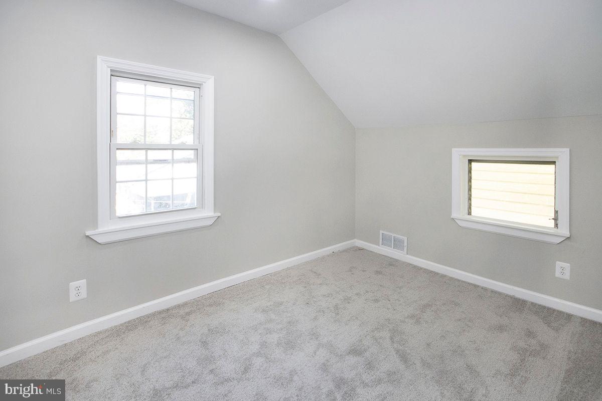 42 Smith Terrace Clementon, NJ 08021 - Photo 22 of 27 Bedroom: New carpet, paint, windows, Recessed Ligh