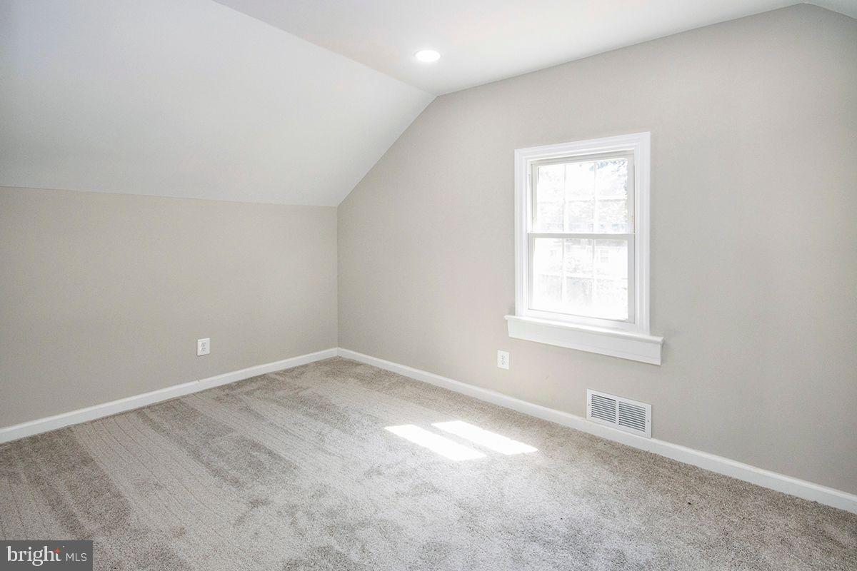 42 Smith Terrace Clementon, NJ 08021 - Photo 25 of 27 Bedroom: New carpet, paint, windows, Recessed Ligh