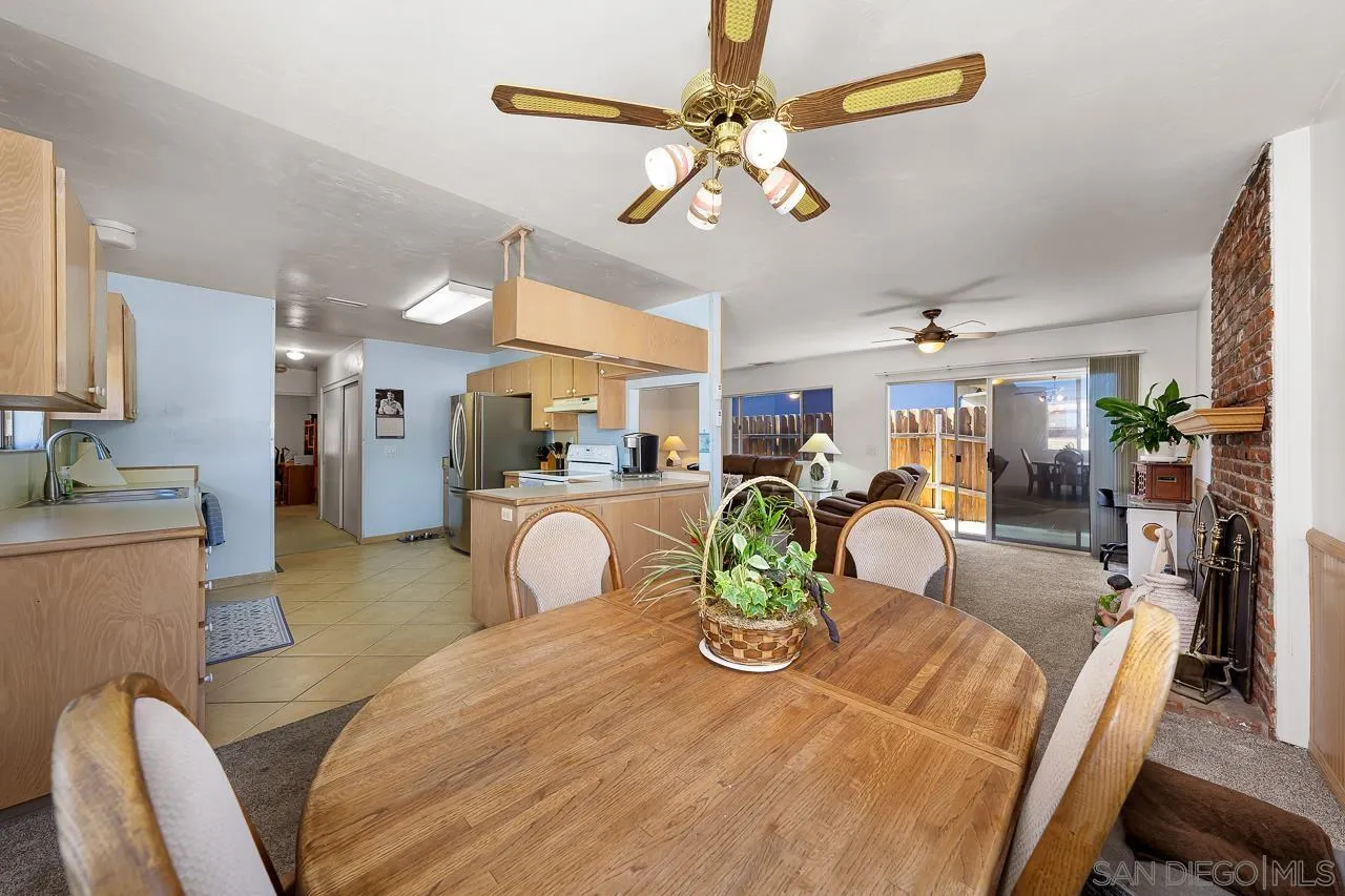 8862 Los Coches Road Lakeside, CA 92040 - Photo 7 of 32 Gallery Image 7