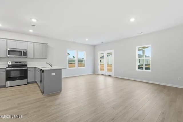 $319,900 | 71 Landing Road, Ridgeland, SC 29936