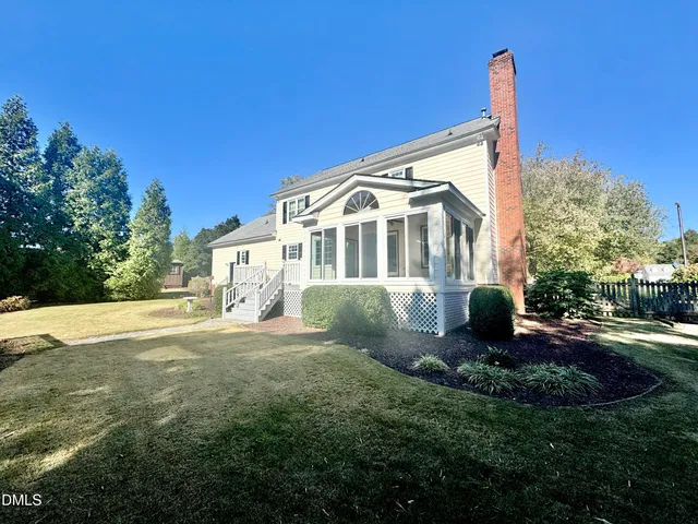 $775,000 | 502 Carolyn Court, Cary, NC 27511