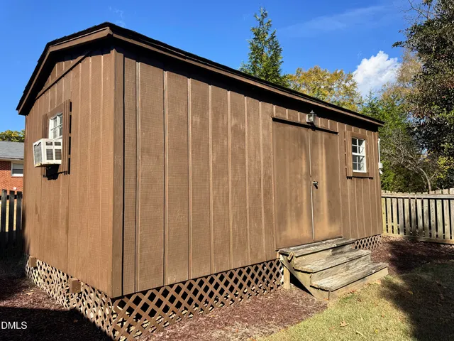 $775,000 | 502 Carolyn Court, Cary, NC 27511