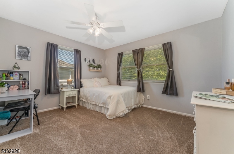 34 Pond Ridge Drive Clinton, NJ 08809 - Photo 21 of 41