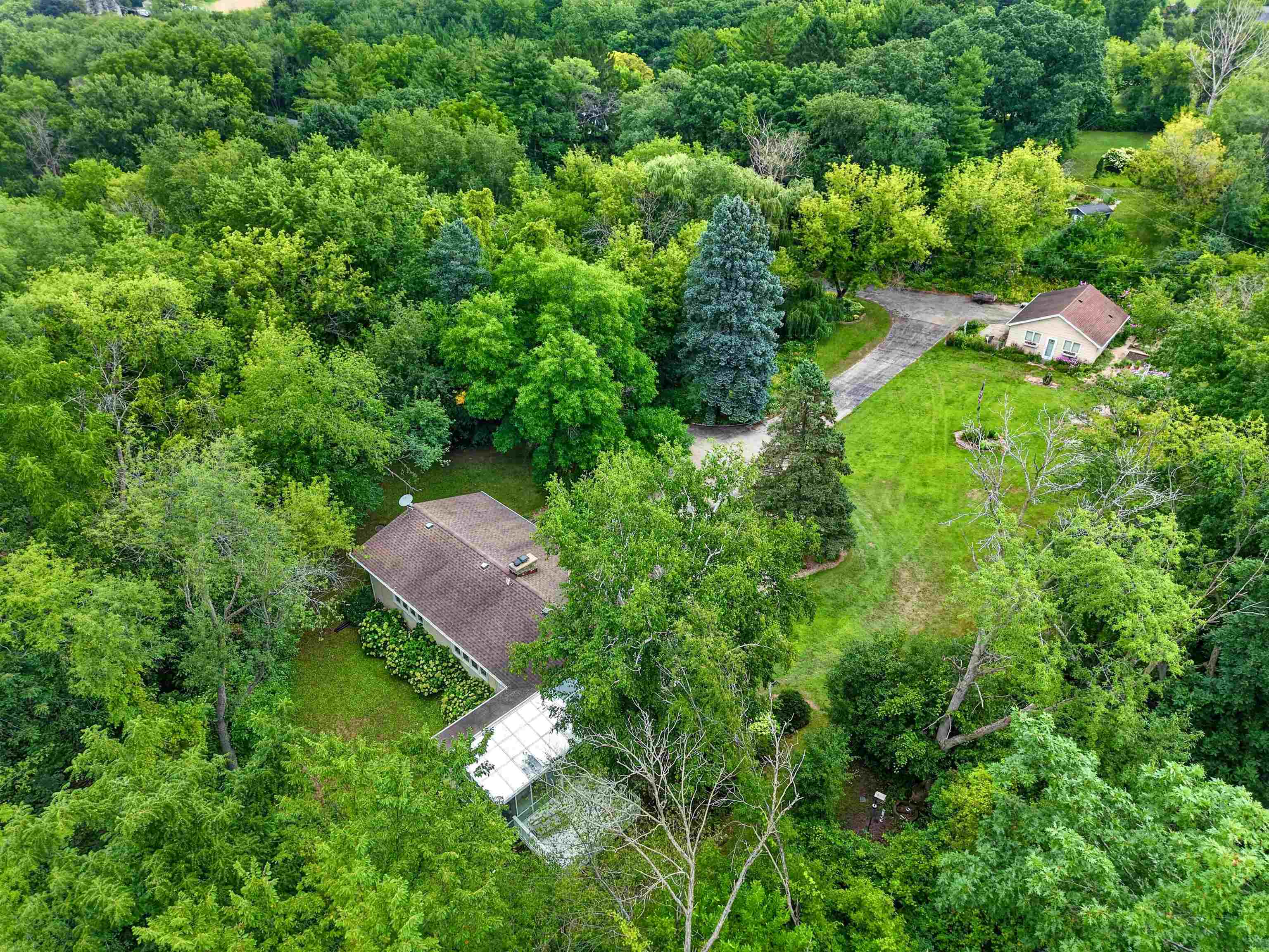 2845 Pleasant View Heights Road Cottage Grove, WI 53527 - Photo 49 of 52 Gallery Image 49