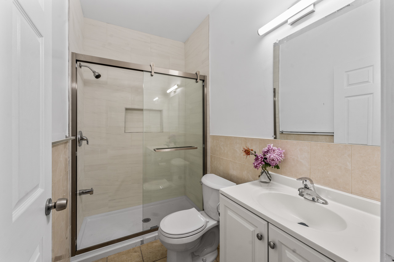 2713 South Crowell Street Chicago, IL 60608 - Photo 18 of 47