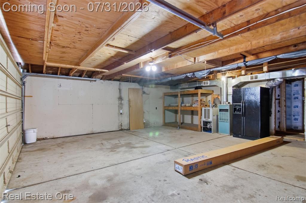 1615 South Commerce Road Wolverine Lake, MI 48390 - Photo 27 of 34