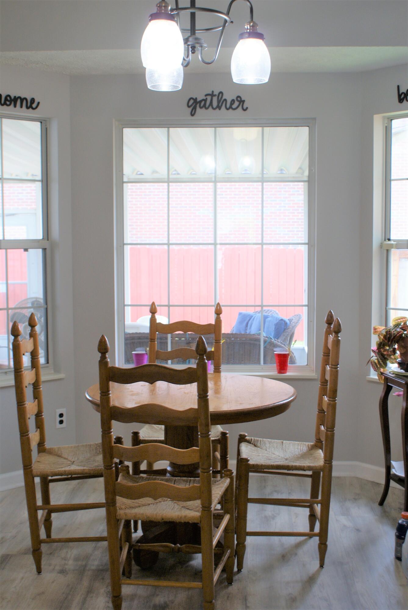 3031 Springtime Way Knoxville, TN 37912 - Photo 17 of 26 Dining area