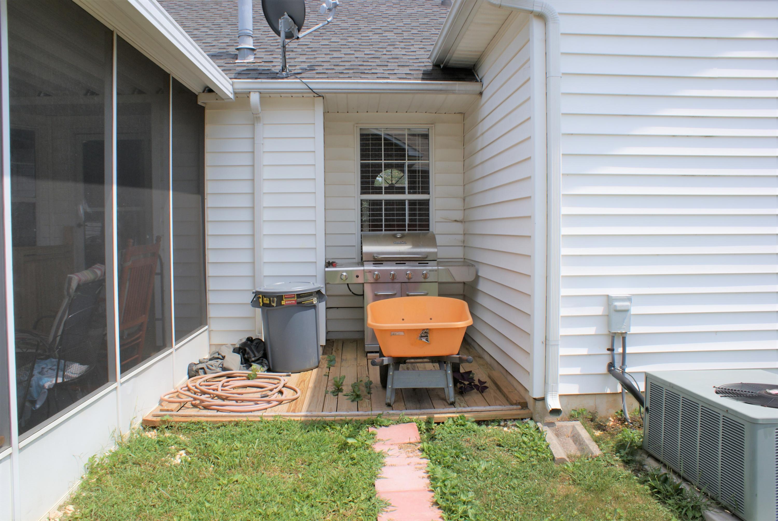 3031 Springtime Way Knoxville, TN 37912 - Photo 23 of 26 separate patio