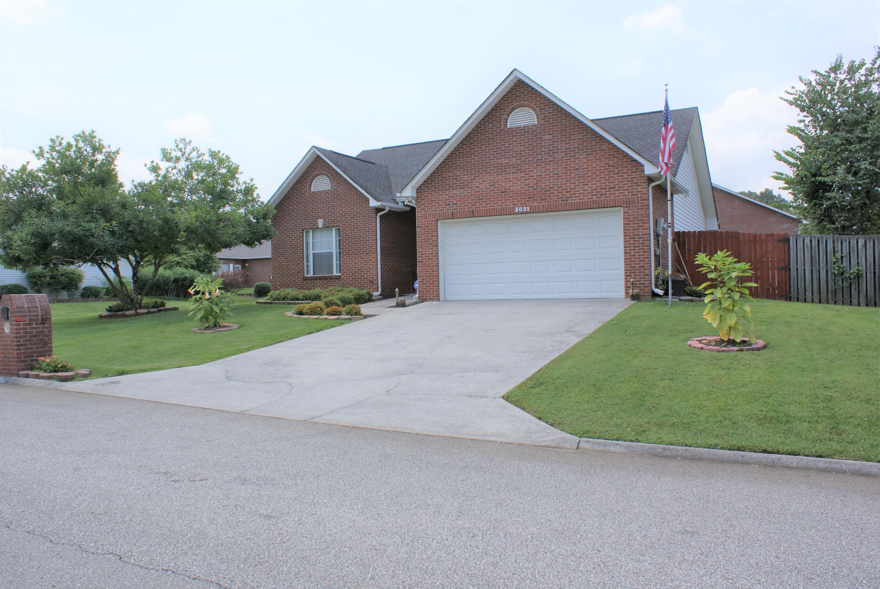 3031 Springtime Way Knoxville, TN 37912 - Photo 26 of 26 2 car garage