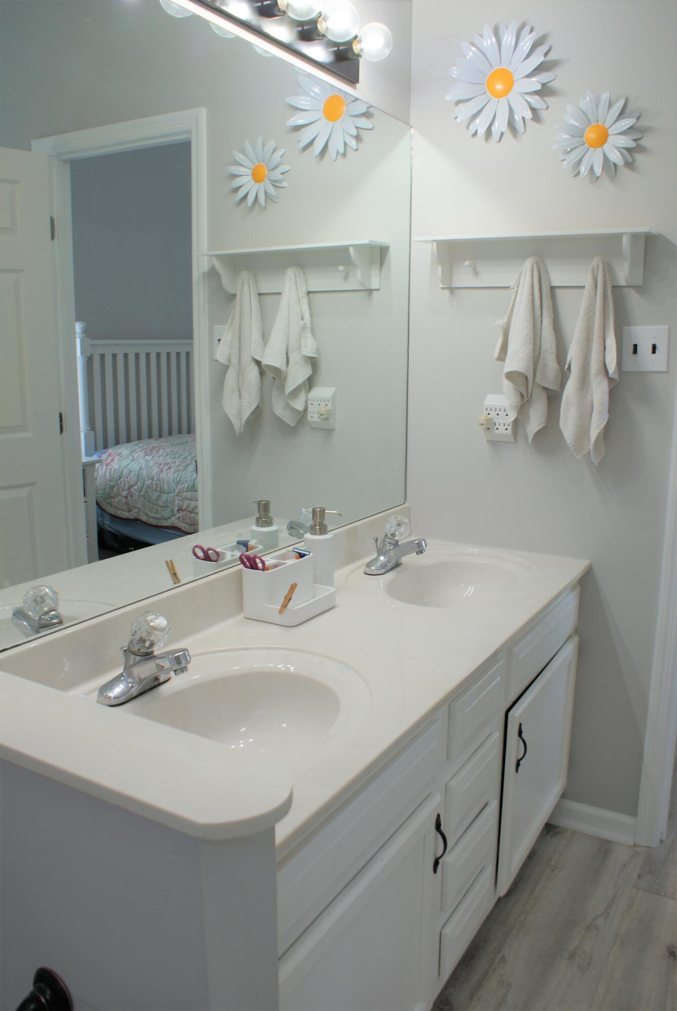 3031 Springtime Way Knoxville, TN 37912 - Photo 10 of 26 Double Sink Vanity