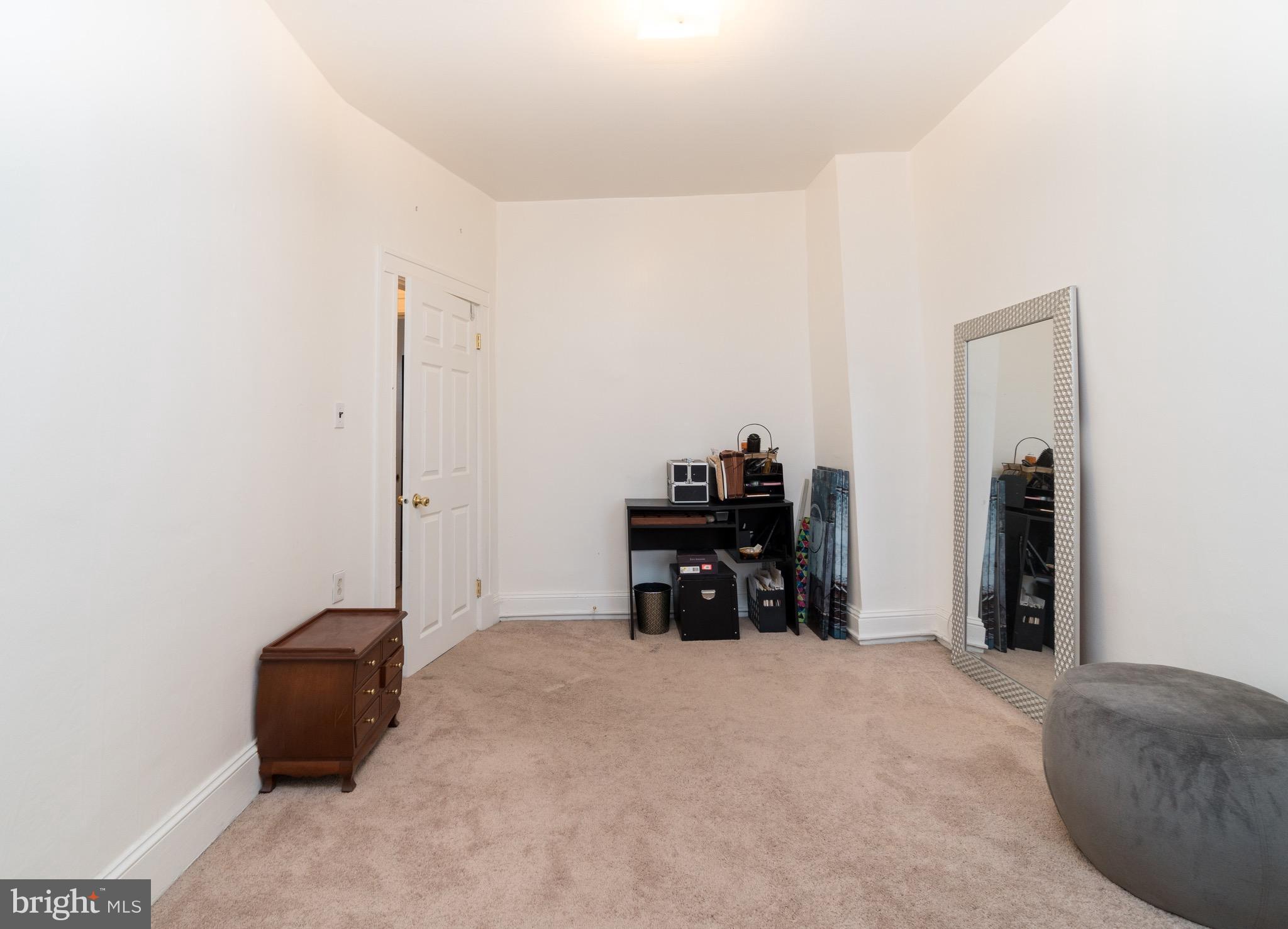 626 Rappolla Street Baltimore, MD 21224 - Photo 20 of 24 a view of livingroom with furniture