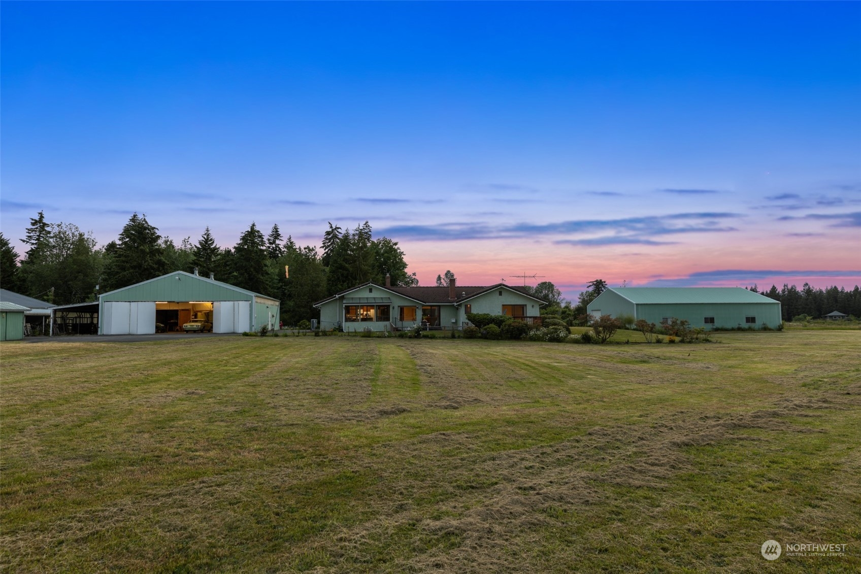14340 Morris Road Southeast Yelm, WA 98597 - Photo 4 of 39 Gallery Image 4