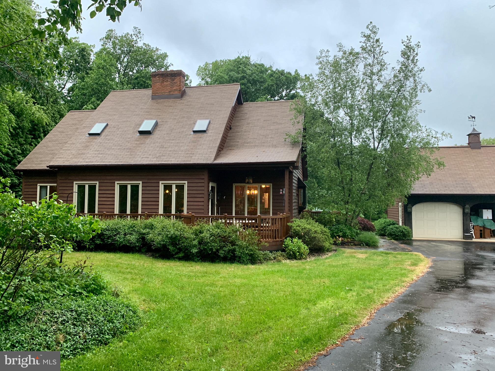 99 Spring Lane Pipersville, PA 18947 - Photo 2 of 55 Gallery Image 2