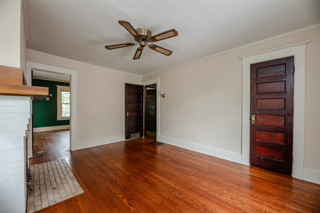 376 Barrington Street Rochester, NY 14607 - Photo 21 of 40 Gallery Image 21