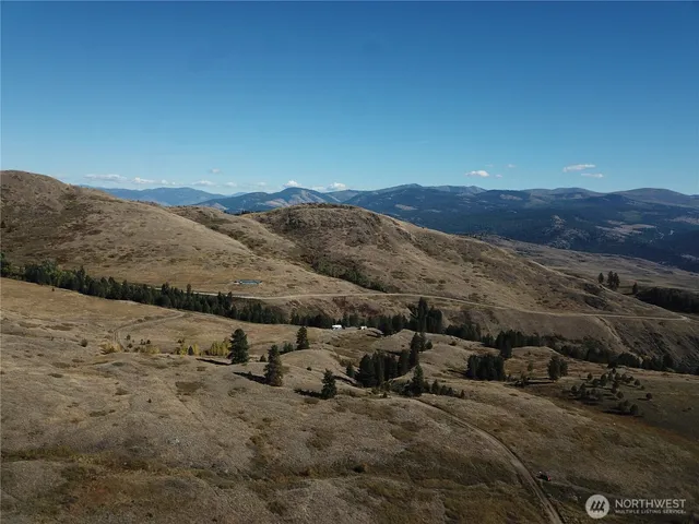 a view of a mountain