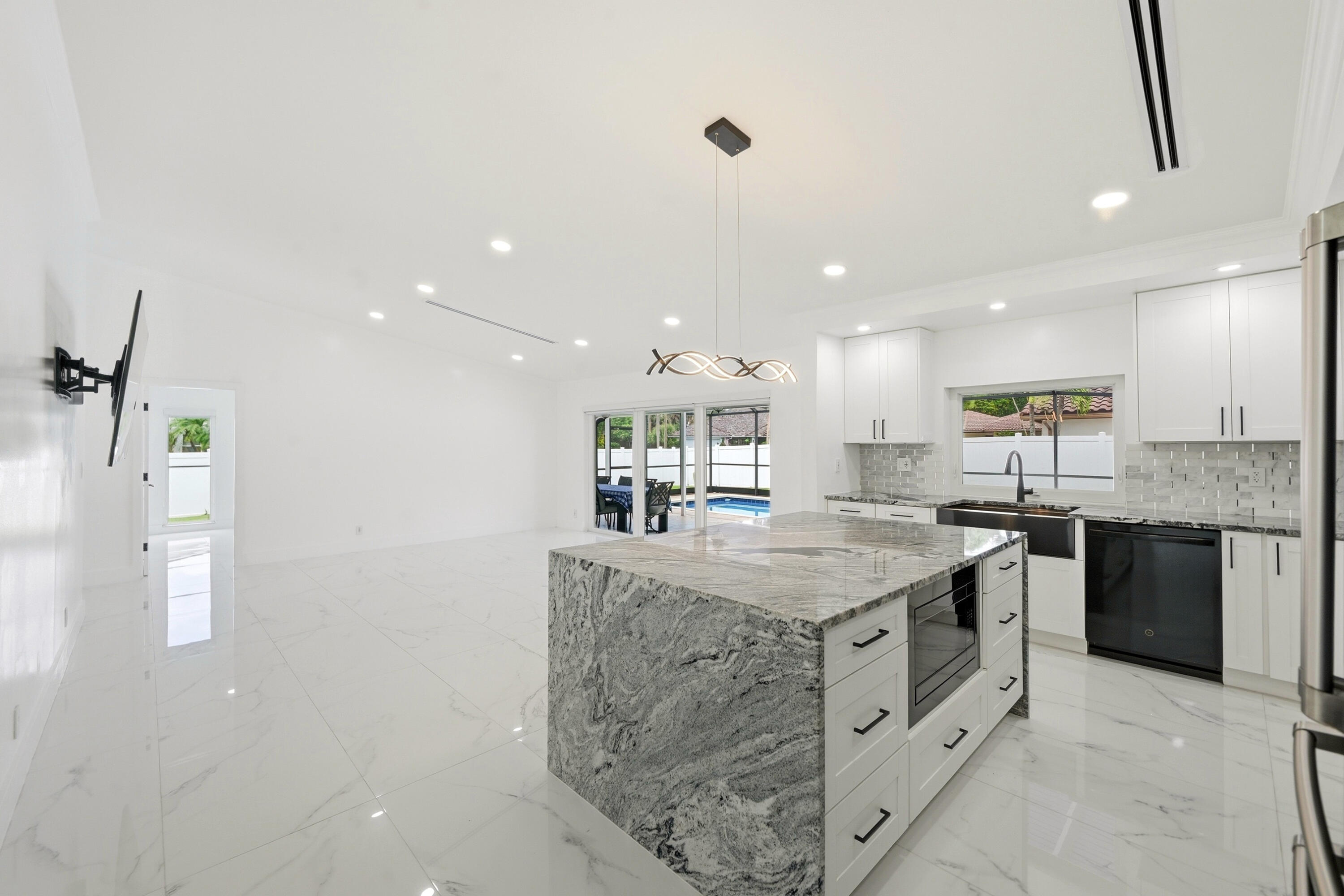 398 Northwest 22nd Avenue Boca Raton, FL 33486 - Photo 6 of 64 Kitchen