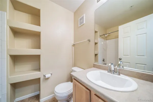 $2,500 | 1540 South Florence Way, Unit 513, Aurora, CO 80247