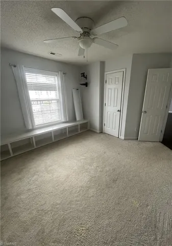 $1,250 | 4701 Pennoak Lane, Greensboro, NC 27407