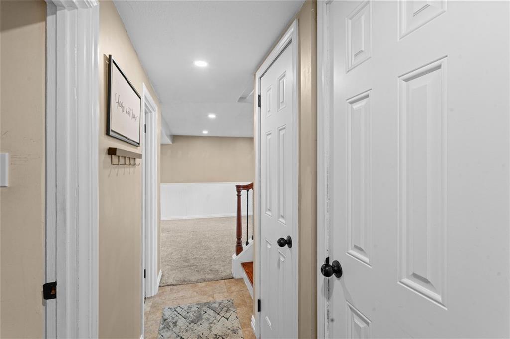 1351 Carnahan Road Pittsburgh, PA 15220 - Photo 27 of 49