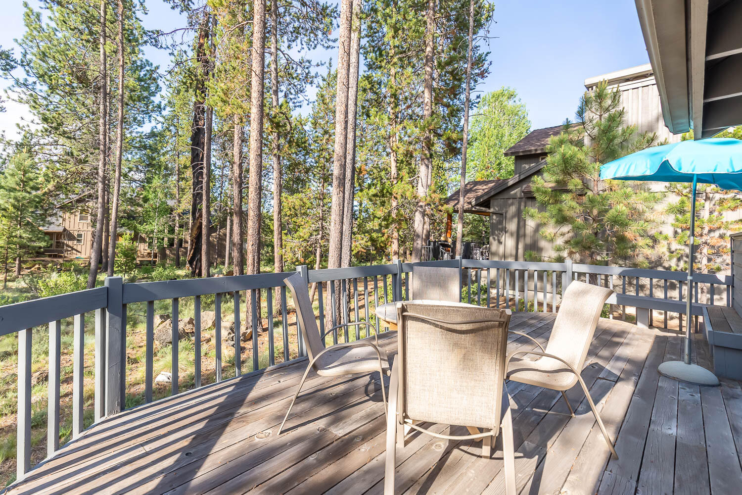 18193 Oregon Loop, Unit 4 Sunriver, OR 97707 - Photo 15 of 40 Deck