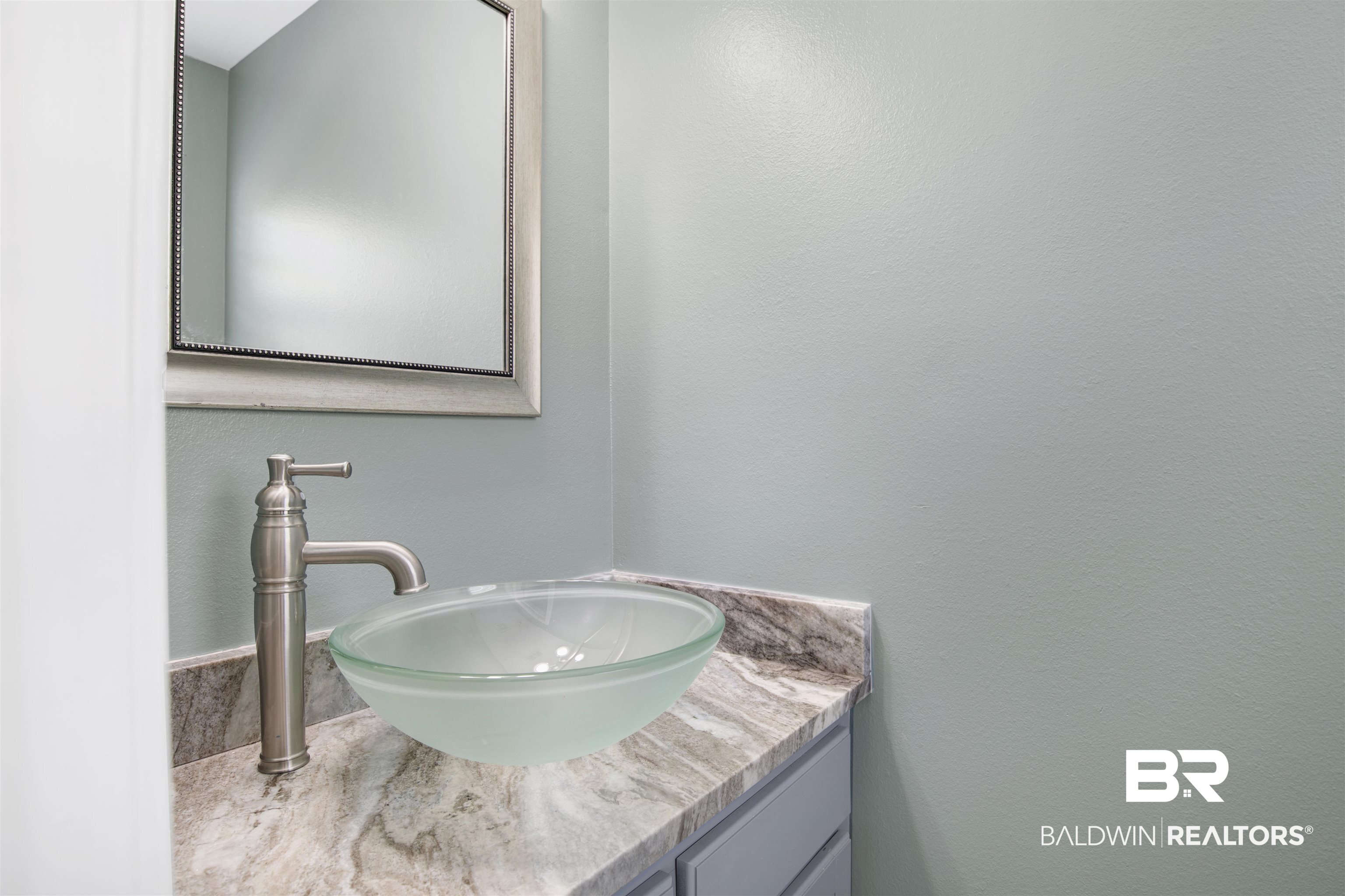 11835 Island Drive Foley, AL 36535 - Photo 18 of 53 Half Bath in Extra Bedroom